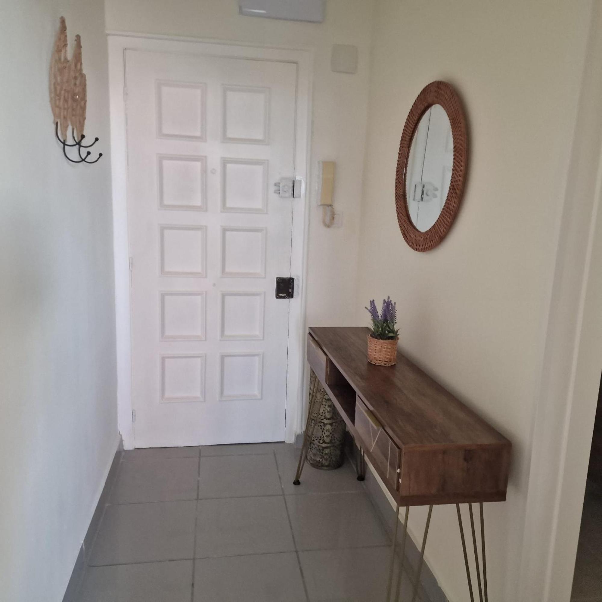Piso Cesar De La Campa Apartment Santander Bagian luar foto